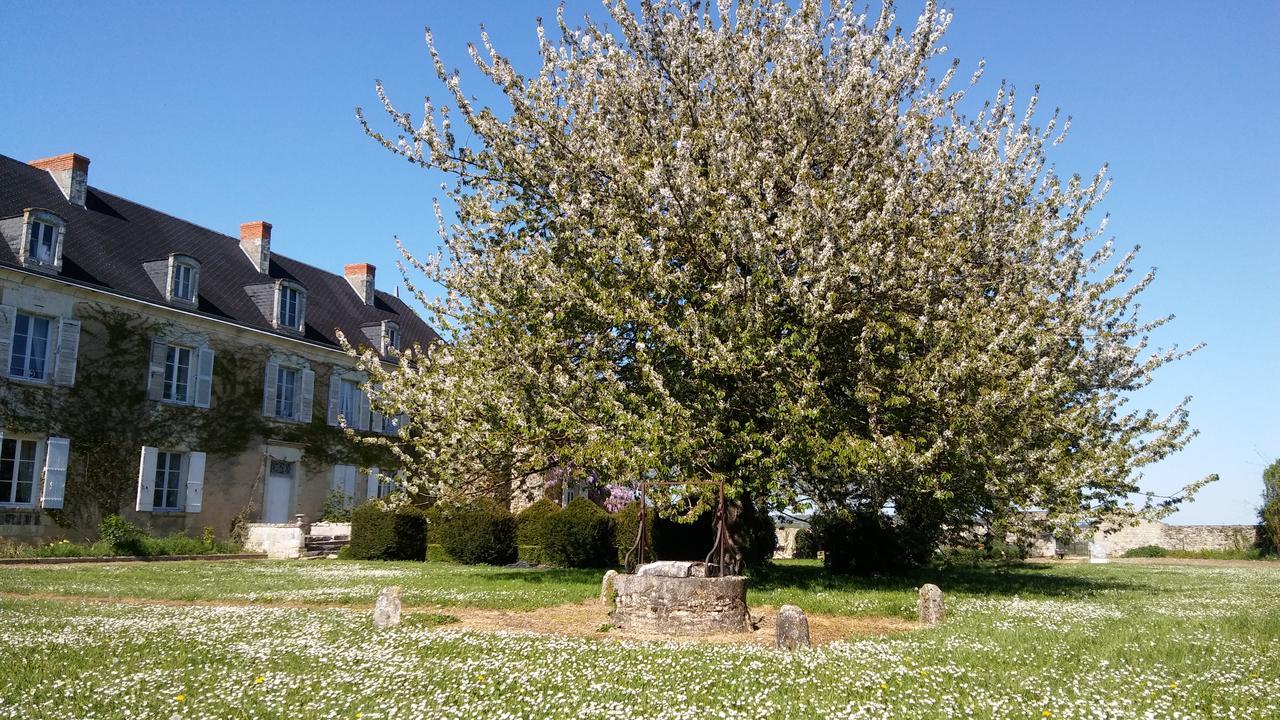 Manoir De Vilaines Varennes  Exterior foto